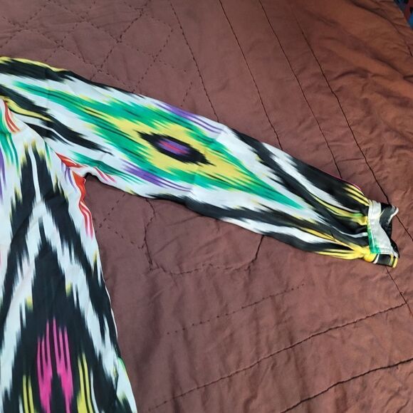 Vibrant abstract long sleeve blouse - size small by Patterson J. Kincaid - Picture 10 of 10